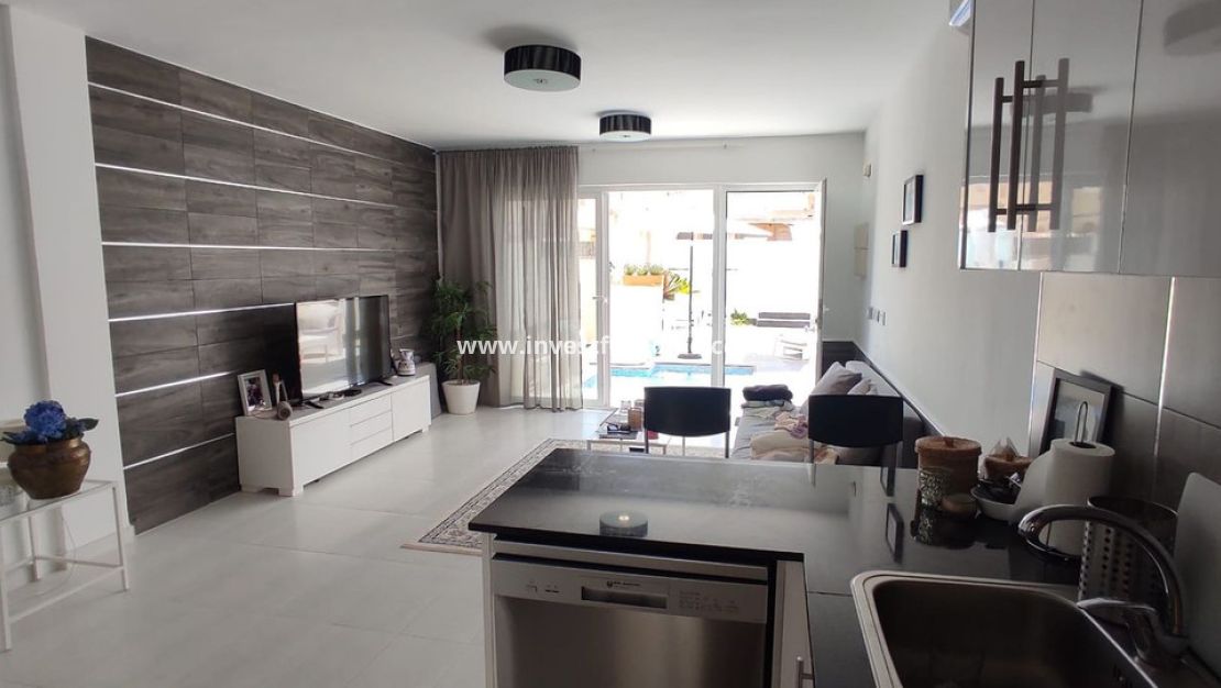 Försäljning - Villa - Orihuela Costa - Costa Blanca