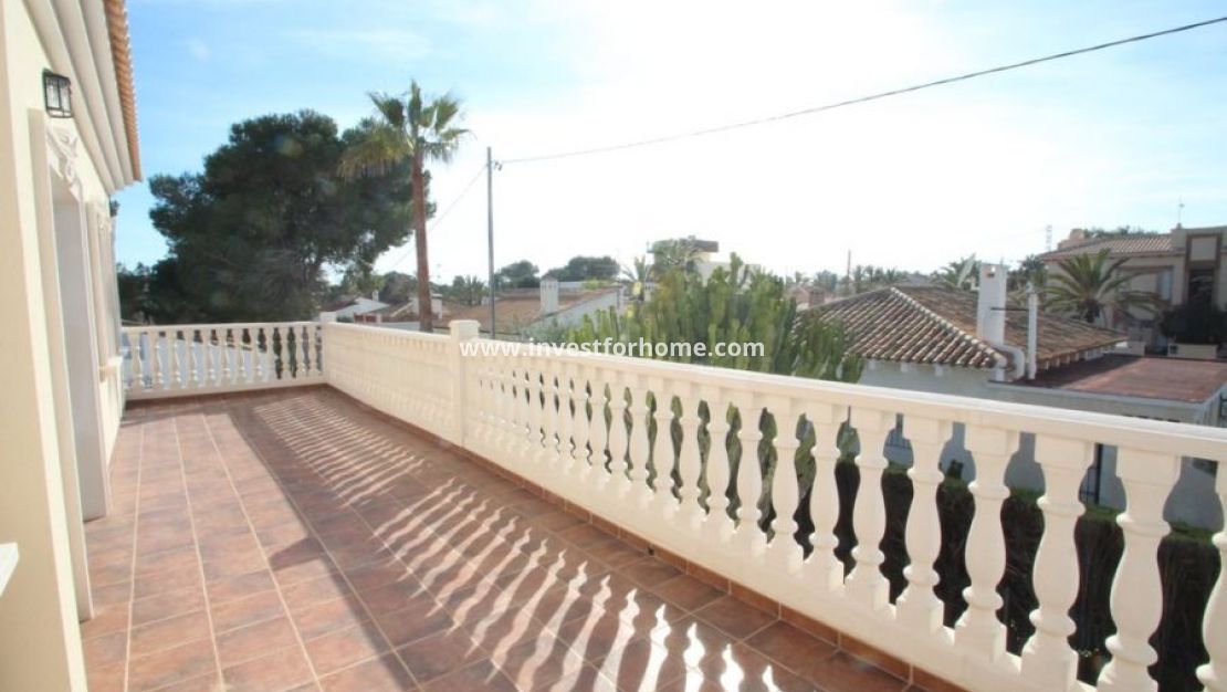 Försäljning - Villa - Orihuela Costa - Costa Blanca