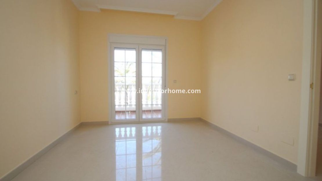 Försäljning - Villa - Orihuela Costa - Costa Blanca