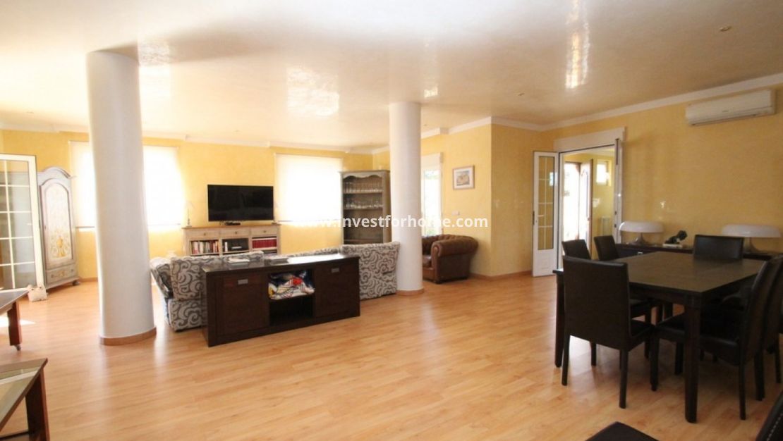 Försäljning - Villa - Orihuela Costa - Costa Blanca