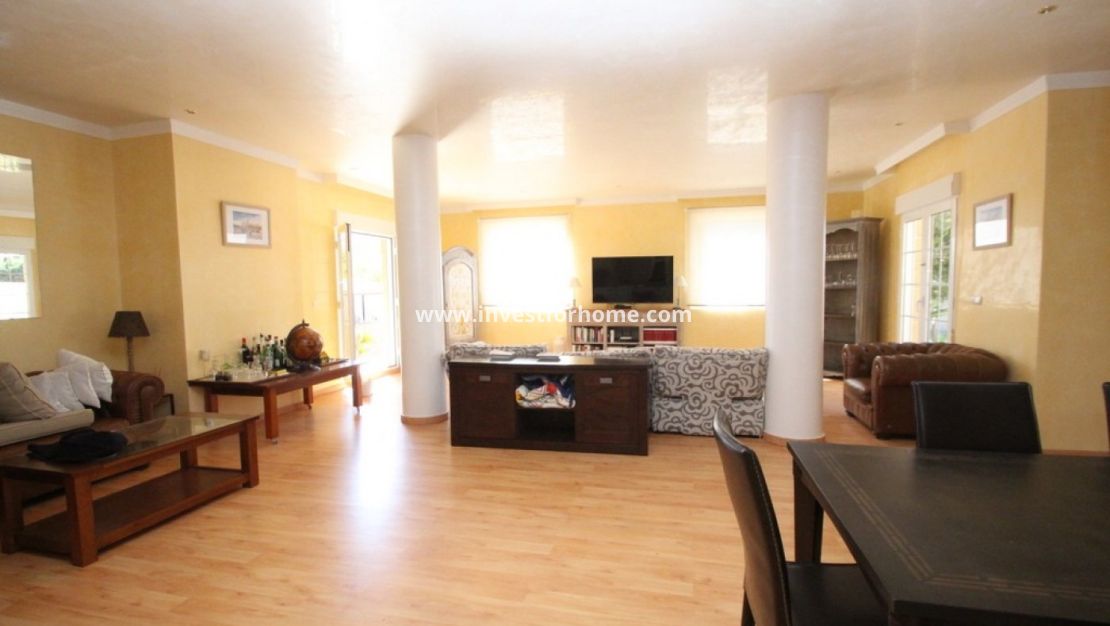 Försäljning - Villa - Orihuela Costa - Costa Blanca