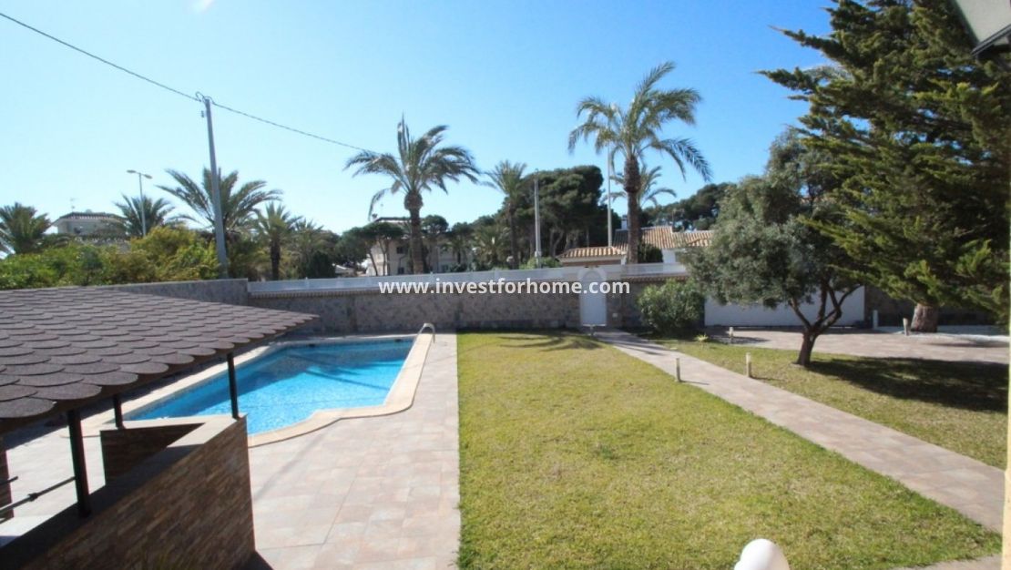 Försäljning - Villa - Orihuela Costa - Costa Blanca