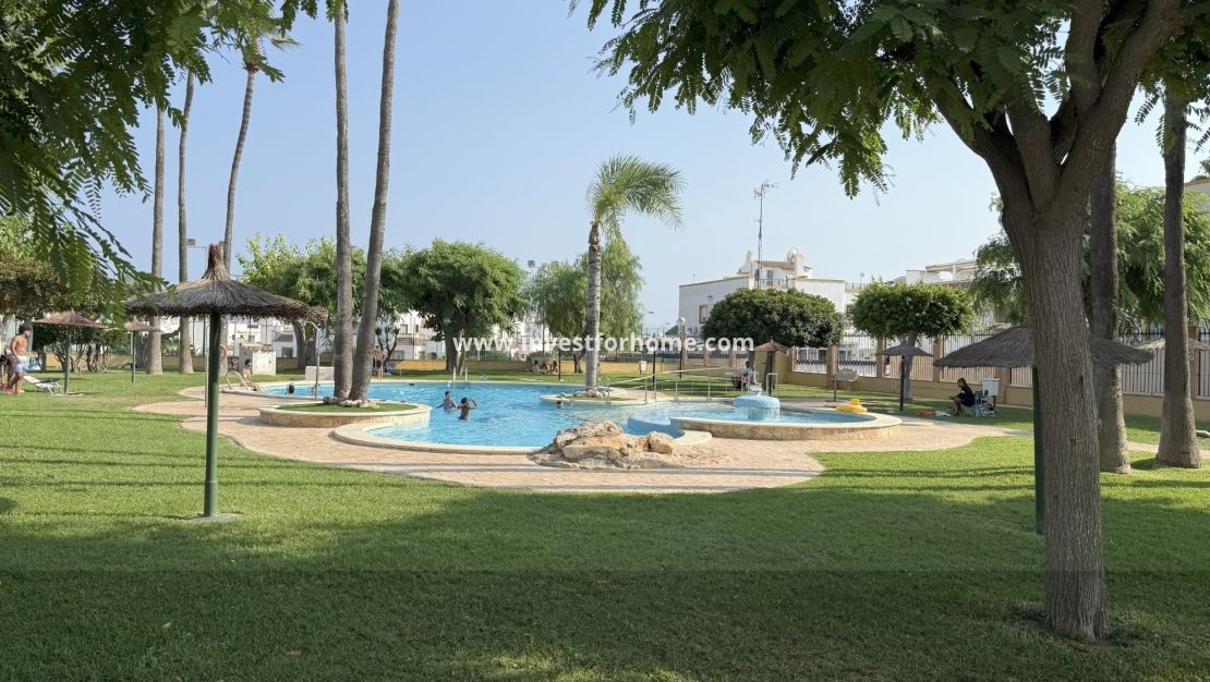 Försäljning - Villa - Orihuela Costa - Costa Blanca