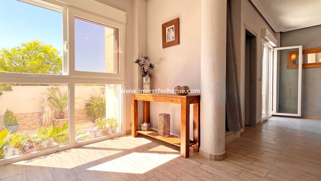 Försäljning - Villa - Orihuela Costa - Costa Blanca