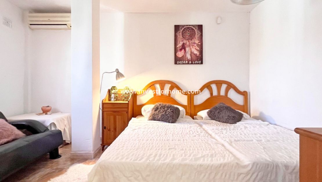 Försäljning - Villa - Orihuela Costa - Costa Blanca