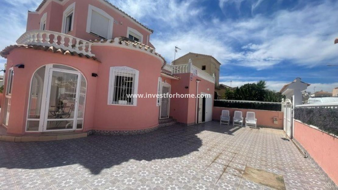 Försäljning - Villa - Orihuela Costa - Costa Blanca