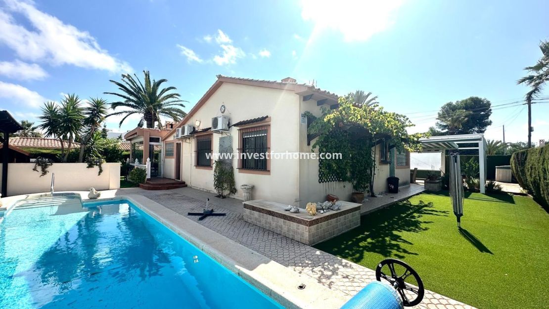 Försäljning - Villa - Orihuela Costa - Costa Blanca
