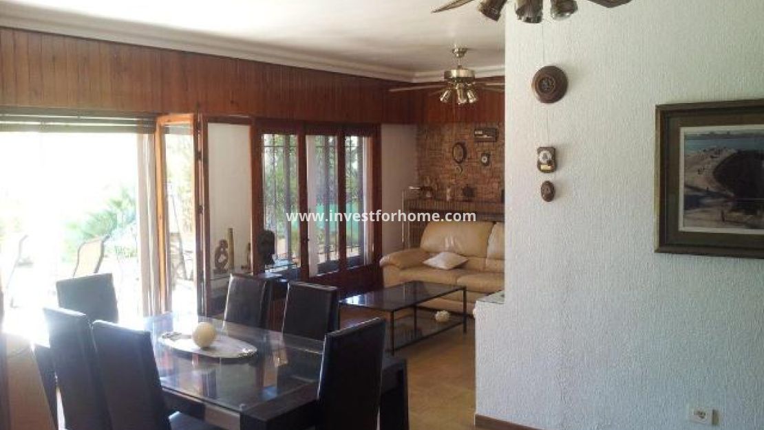 Försäljning - Villa - Orihuela Costa - Costa Blanca