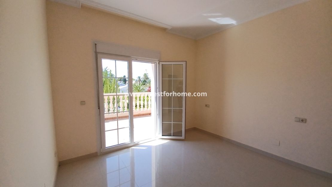 Försäljning - Villa - Orihuela Costa - Costa Blanca