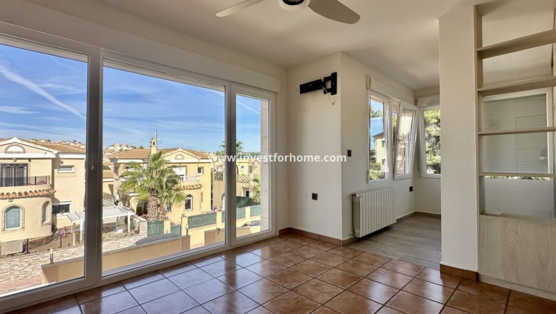 Försäljning - Villa - Orihuela Costa - Costa Blanca