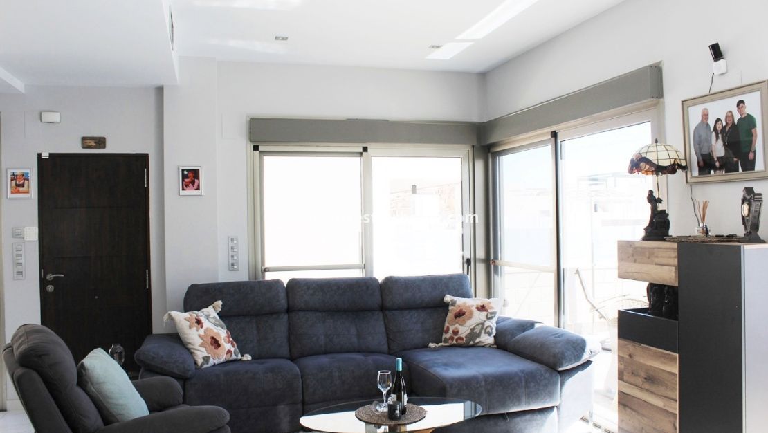 Försäljning - Villa - Orihuela Costa - Costa Blanca