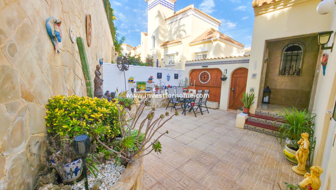 Försäljning - Villa - Orihuela Costa - Costa Blanca