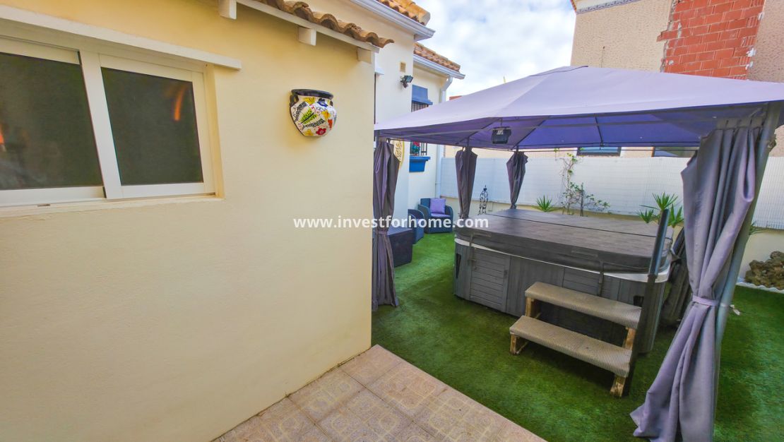 Försäljning - Villa - Orihuela Costa - Costa Blanca