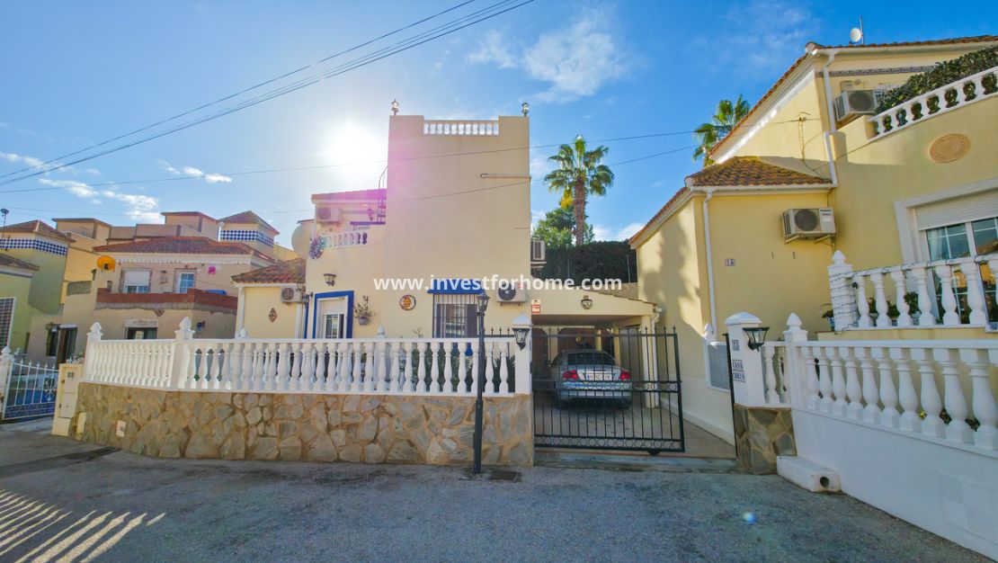 Försäljning - Villa - Orihuela Costa - Costa Blanca