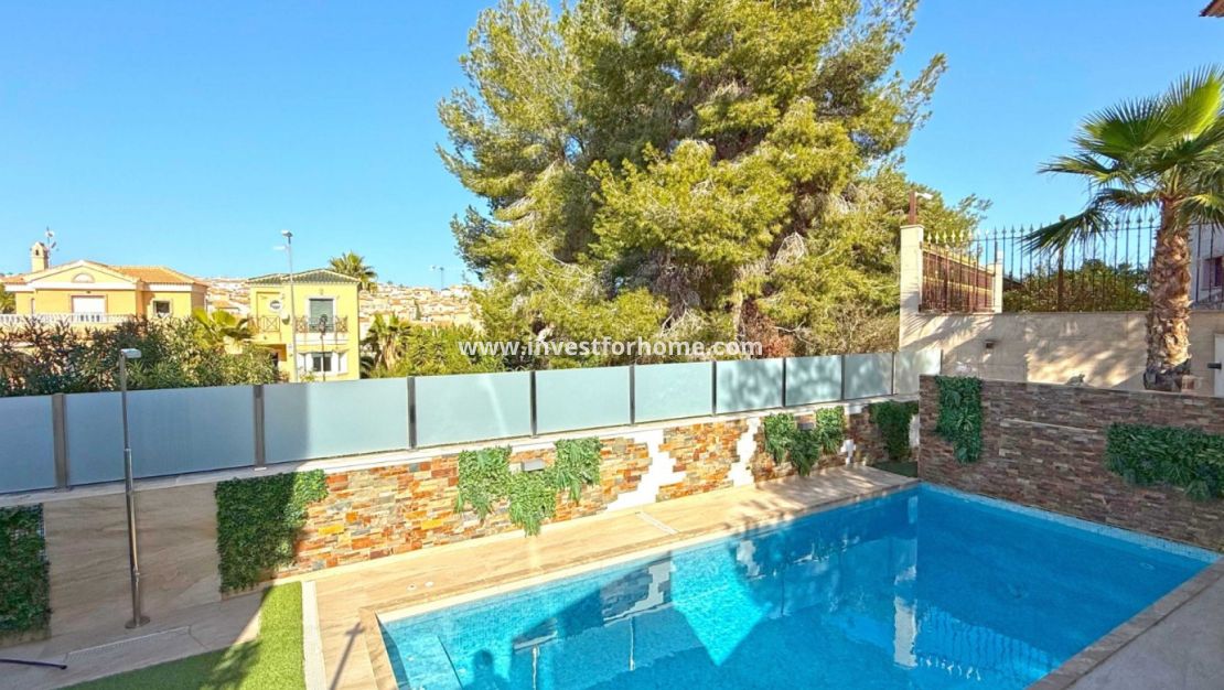Försäljning - Villa - Orihuela Costa - Costa Blanca