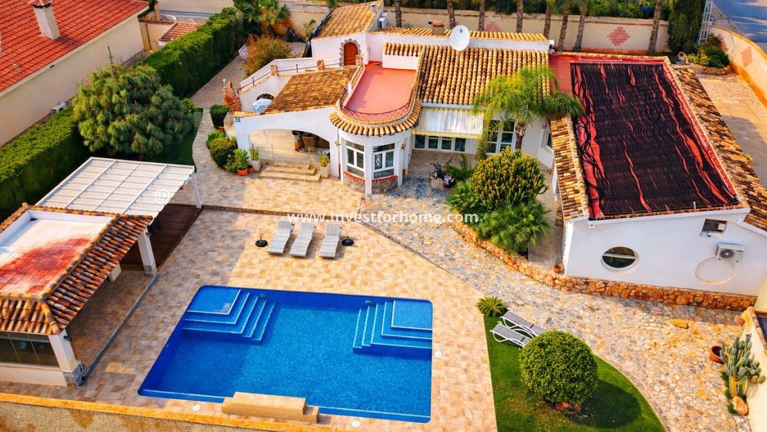 Försäljning - Villa - Orihuela Costa - Costa Blanca
