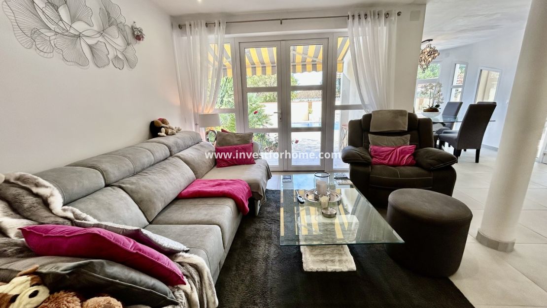 Försäljning - Villa - Orihuela Costa - Costa Blanca