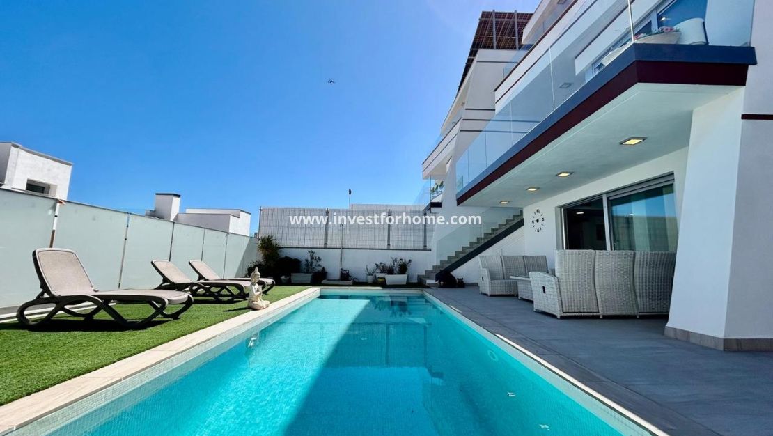 Försäljning - Villa - Orihuela Costa - Costa Blanca