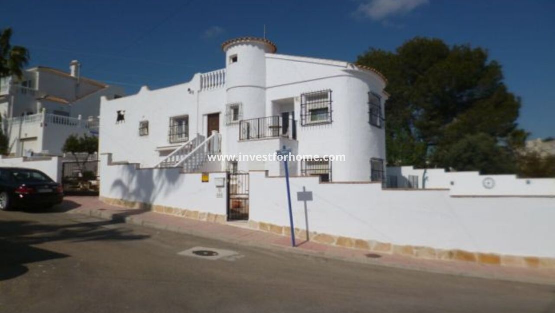 Försäljning - Villa - Orihuela Costa - Costa Blanca