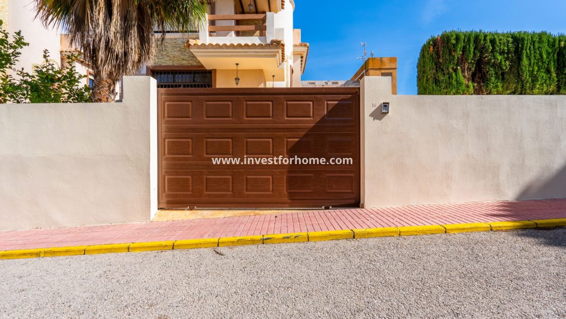 Försäljning - Villa - Orihuela Costa - Costa Blanca