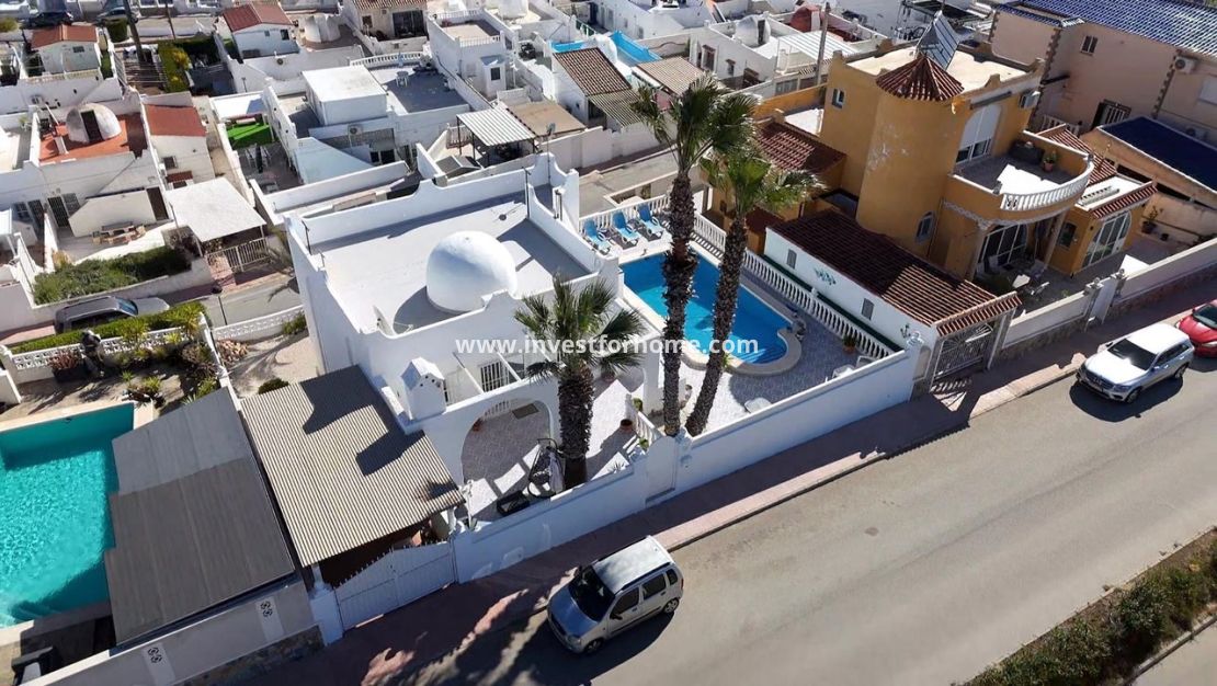 Försäljning - Villa - Orihuela Costa - Costa Blanca