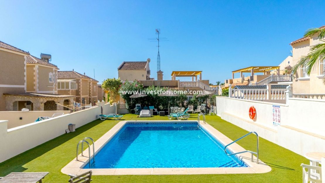Försäljning - Villa - Orihuela Costa - Costa Blanca