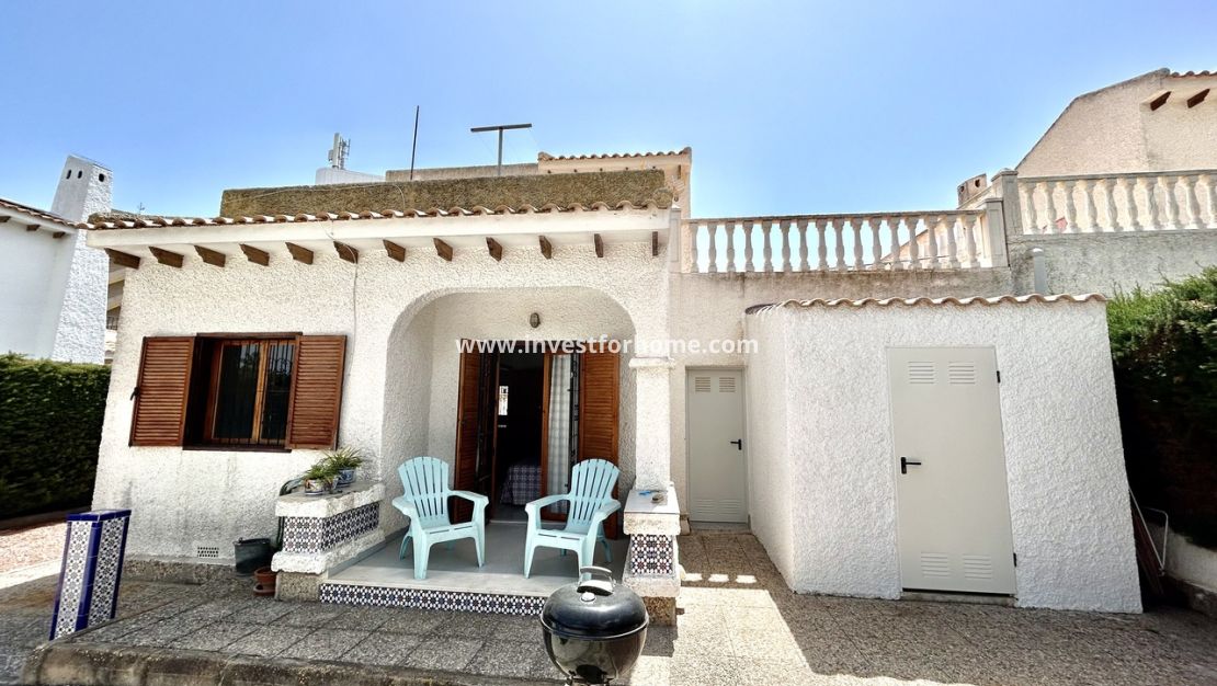 Försäljning - Villa - Orihuela Costa - Costa Blanca