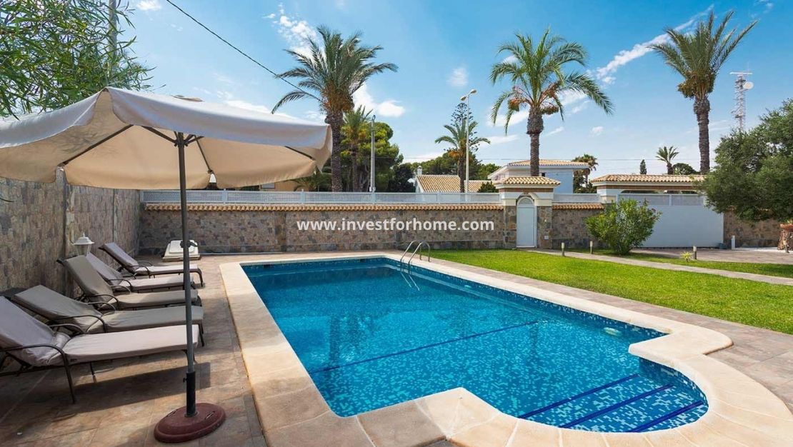 Försäljning - Villa - Orihuela Costa - Costa Blanca