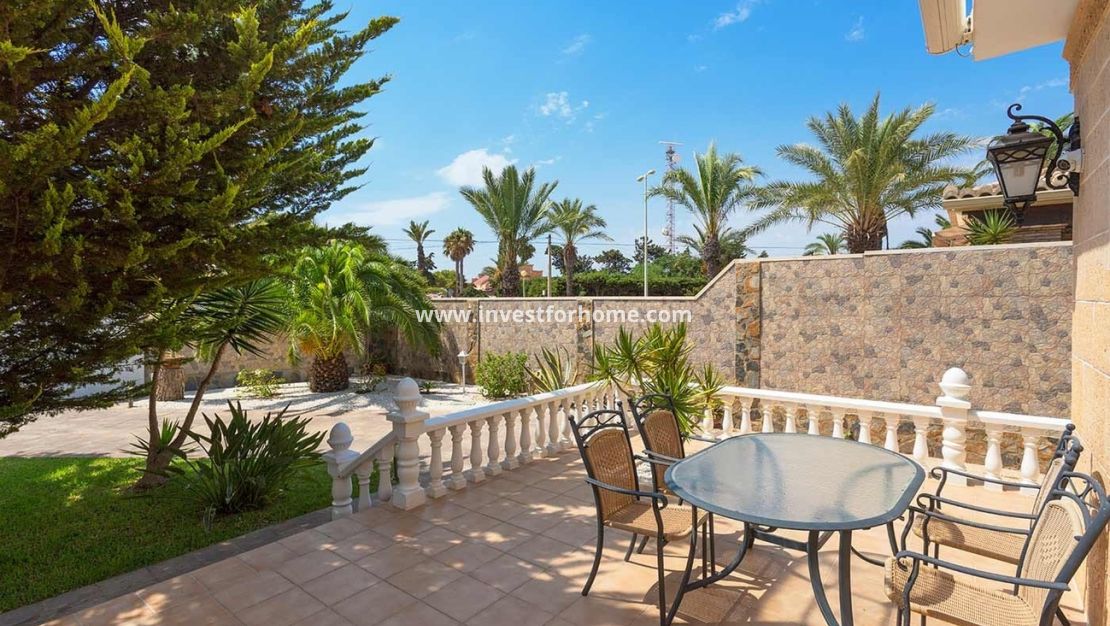 Försäljning - Villa - Orihuela Costa - Costa Blanca