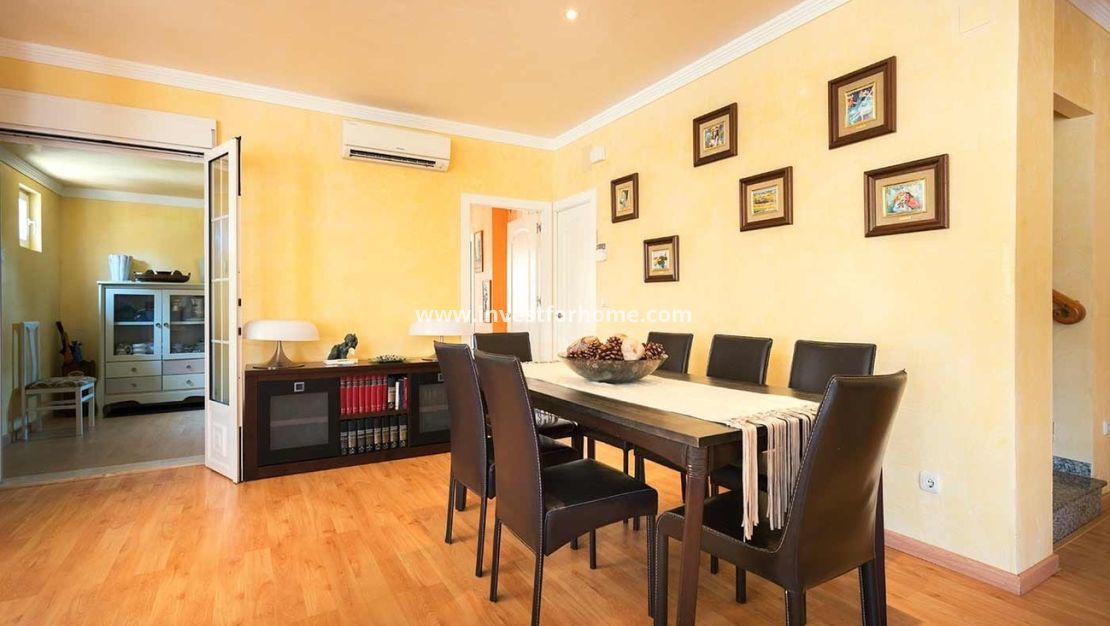 Försäljning - Villa - Orihuela Costa - Costa Blanca