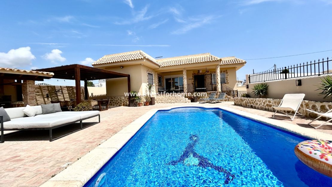 Försäljning - Villa - Orihuela Costa - Costa Blanca