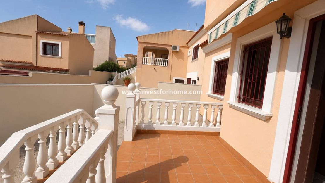 Försäljning - Villa - Orihuela Costa - Costa Blanca