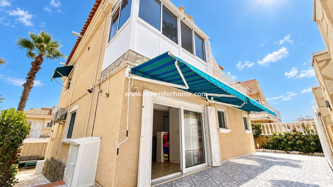 Försäljning - Villa - Orihuela Costa - Costa Blanca
