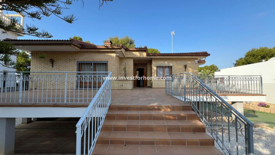 Försäljning - Villa - Orihuela Costa - Dehesa De Campoamor