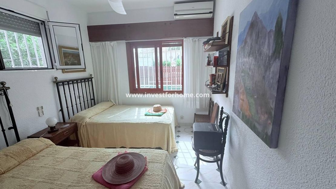 Försäljning - Villa - Orihuela Costa - Dehesa De Campoamor