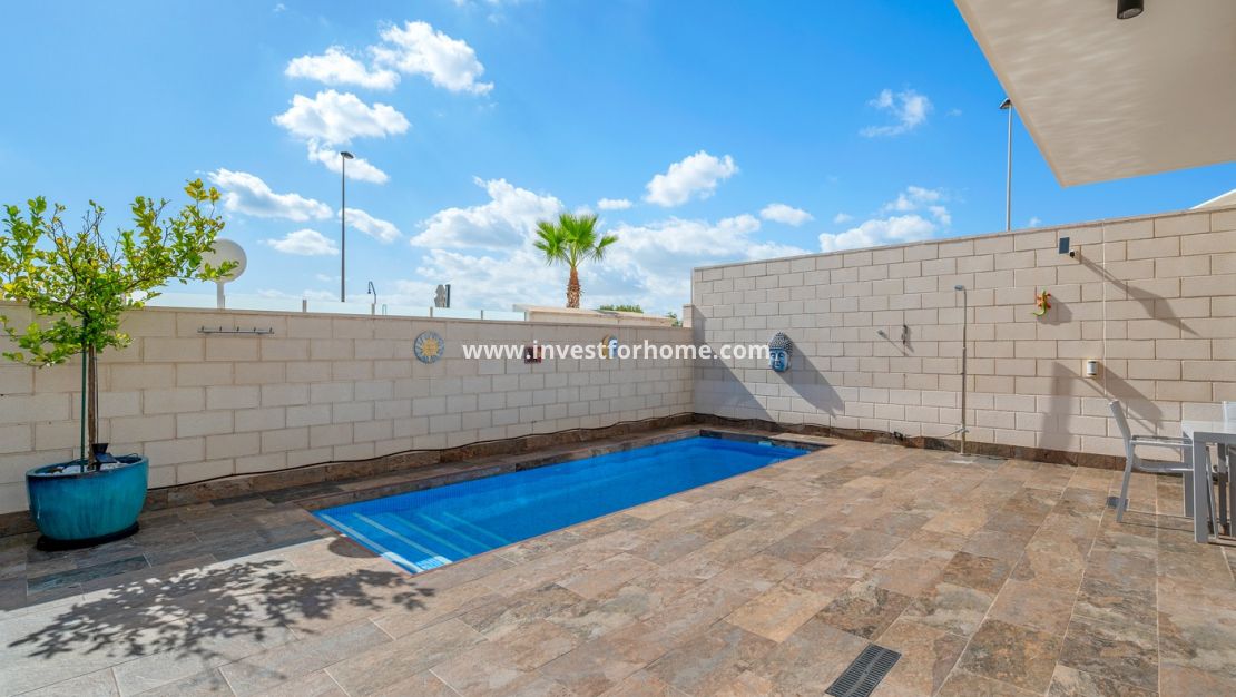 Försäljning - Villa - Orihuela Costa - Inland