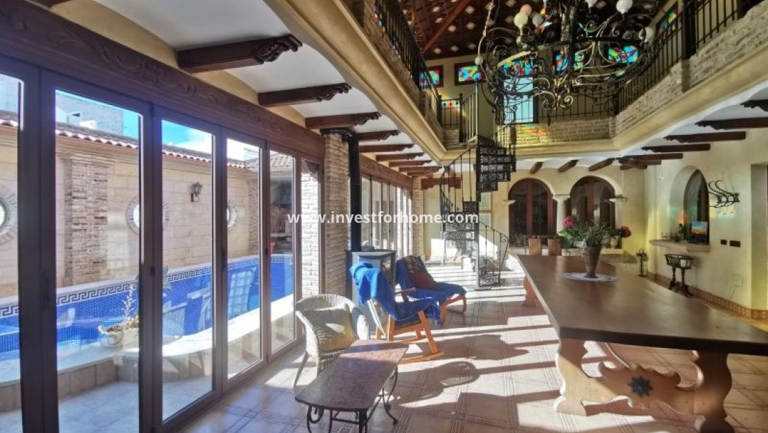 Försäljning - Villa - Orihuela Costa - Inland