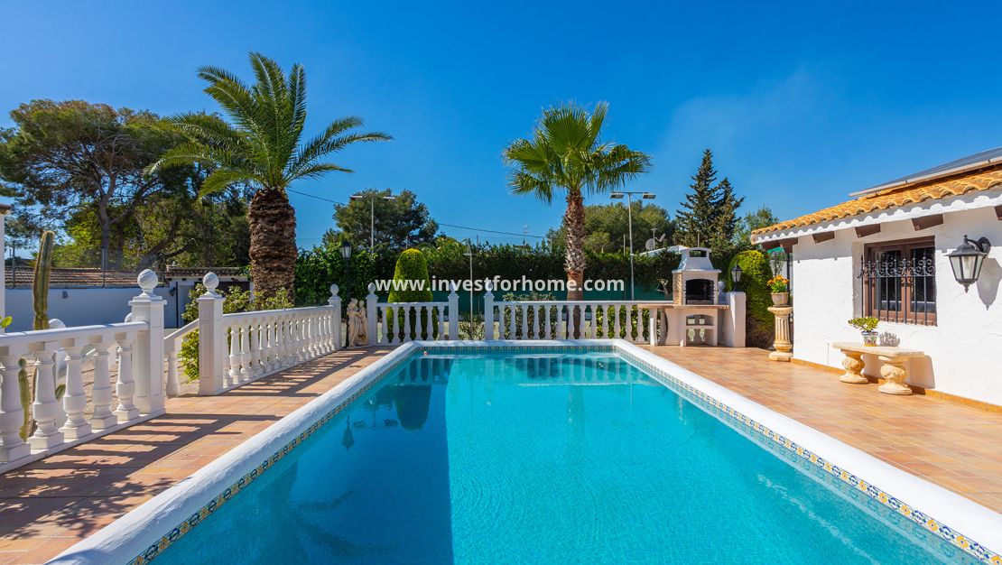 Försäljning - Villa - Orihuela Costa - Inland