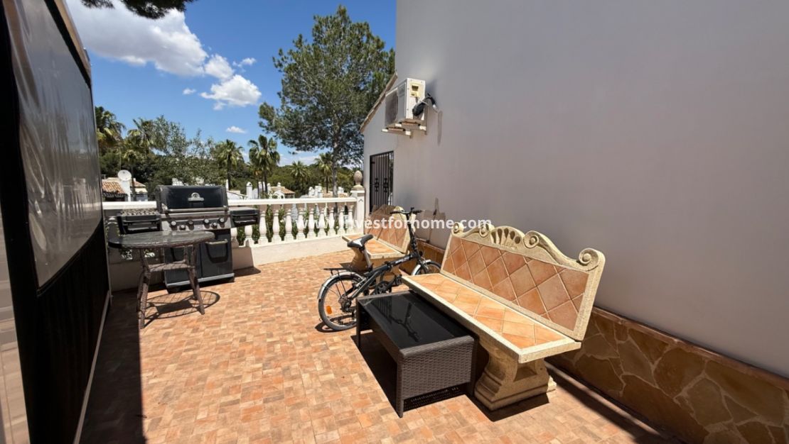 Försäljning - Villa - Orihuela Costa - Inland