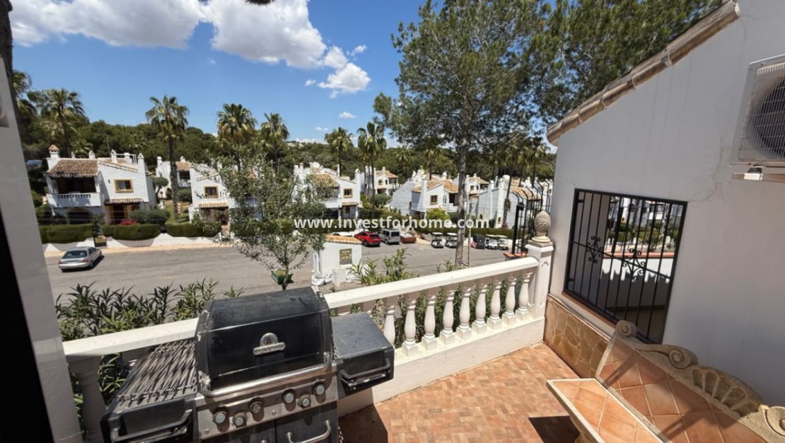 Försäljning - Villa - Orihuela Costa - Inland