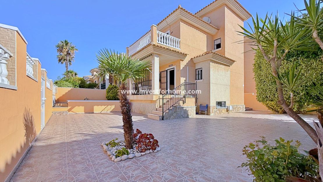 Försäljning - Villa - Orihuela Costa - Inland