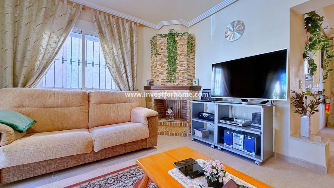 Försäljning - Villa - Orihuela Costa - Inland