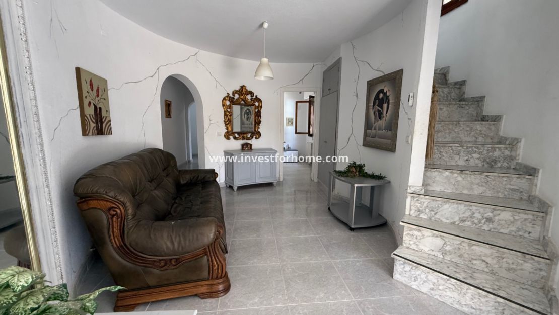 Försäljning - Villa - Orihuela Costa - Inland