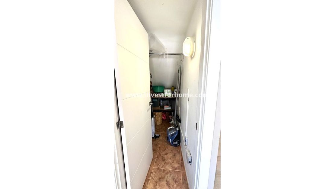 Försäljning - Villa - Orihuela Costa - La Regia