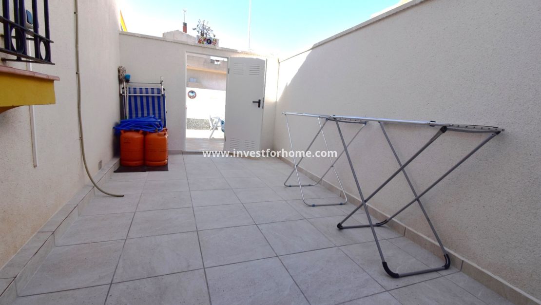 Försäljning - Villa - Orihuela Costa - La Zenia
