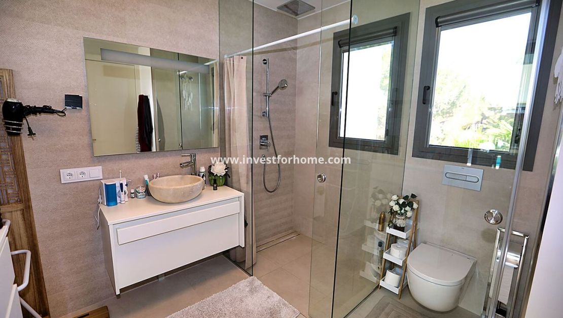 Försäljning - Villa - Orihuela Costa - Las Colinas Golf