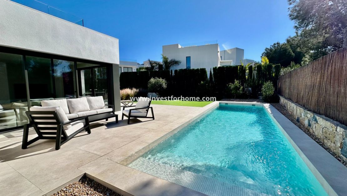 Försäljning - Villa - Orihuela Costa - Las Colinas Golf