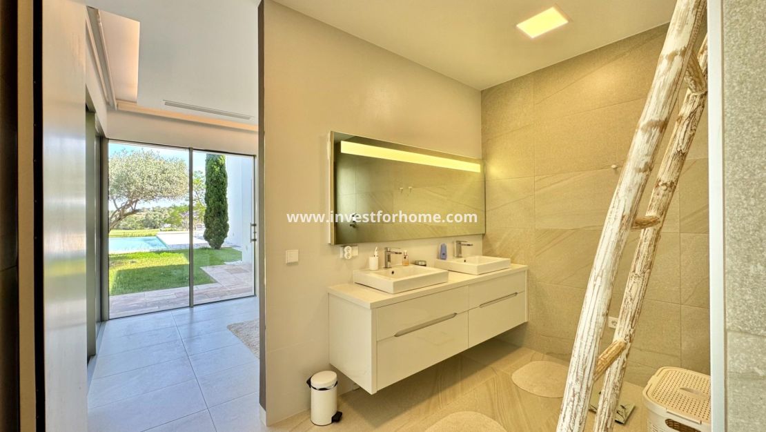 Försäljning - Villa - Orihuela Costa - Las Colinas Golf