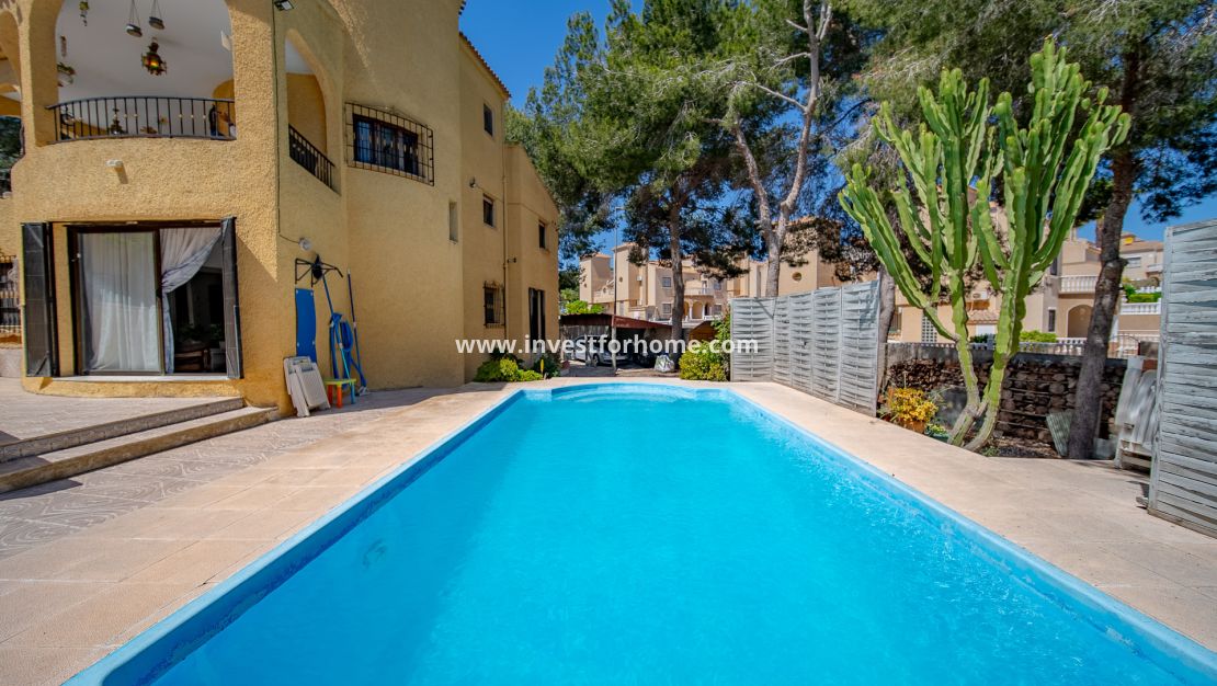 Försäljning - Villa - Orihuela Costa - Las Filipinas