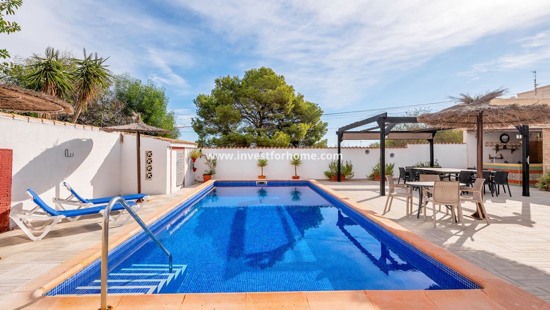 Försäljning - Villa - Orihuela Costa - Lomas De Cabo Roig